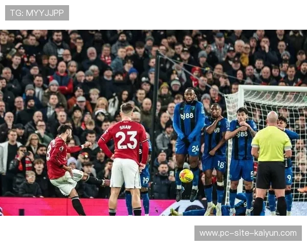 曼联阿姆拉巴特抢断覆盖训练：防线的秘密武器